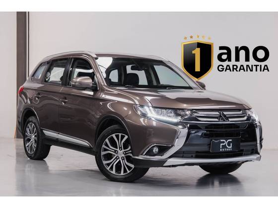 MITSUBISHI OUTLANDER 2.0 COMFORT 16V GASOLINA 4P AUTOMÁTICO MITSUBISHI OUTLANDER 2.0 COMFORT 16V GASOLINA 4P AUTOMÁTICO